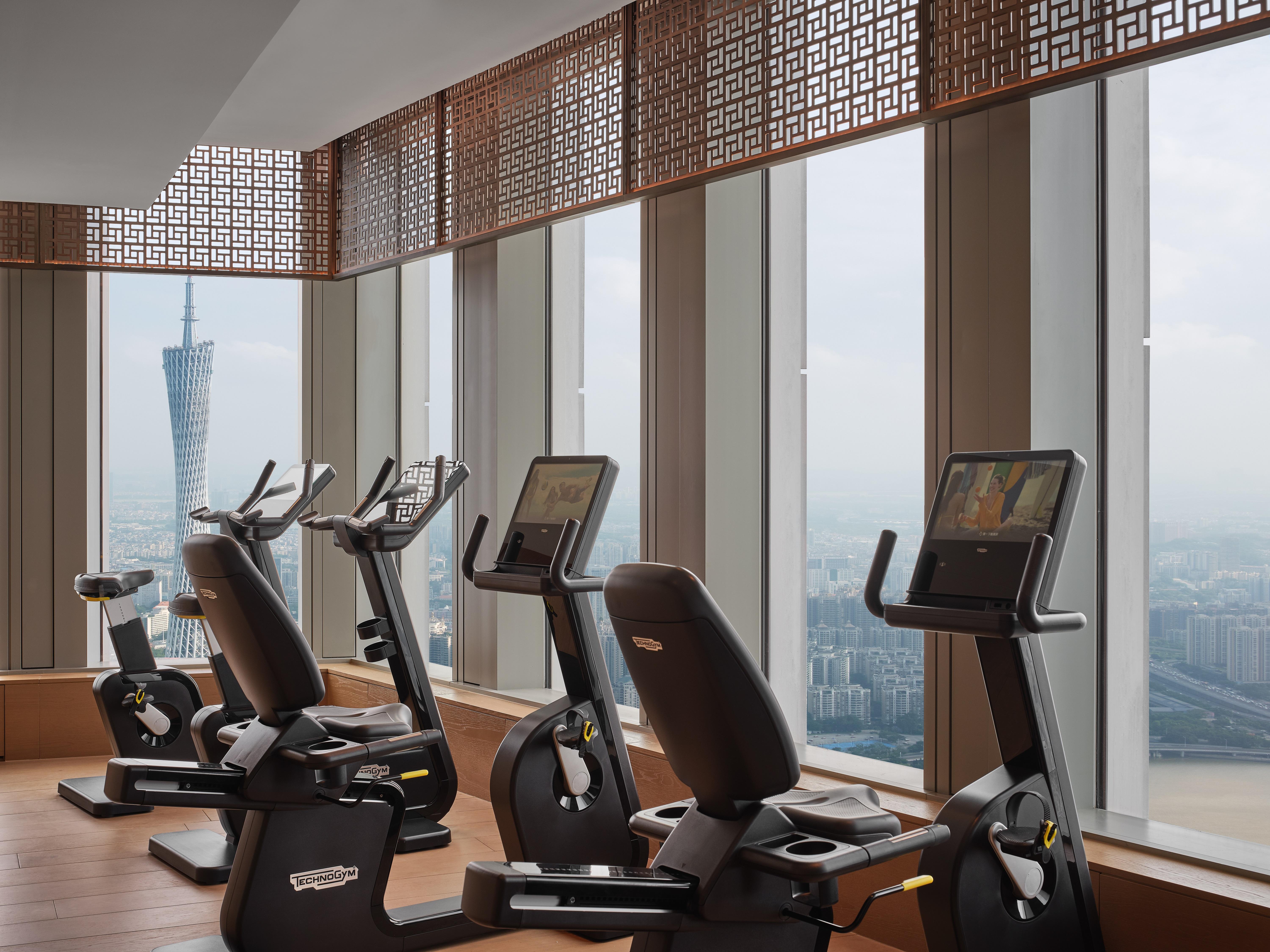 Rosewood Guangzhou, Enjoy Free Shuttle Bus Service Between The Hotel And The Canton Fair Complex During The Canton Fair Exterior photo