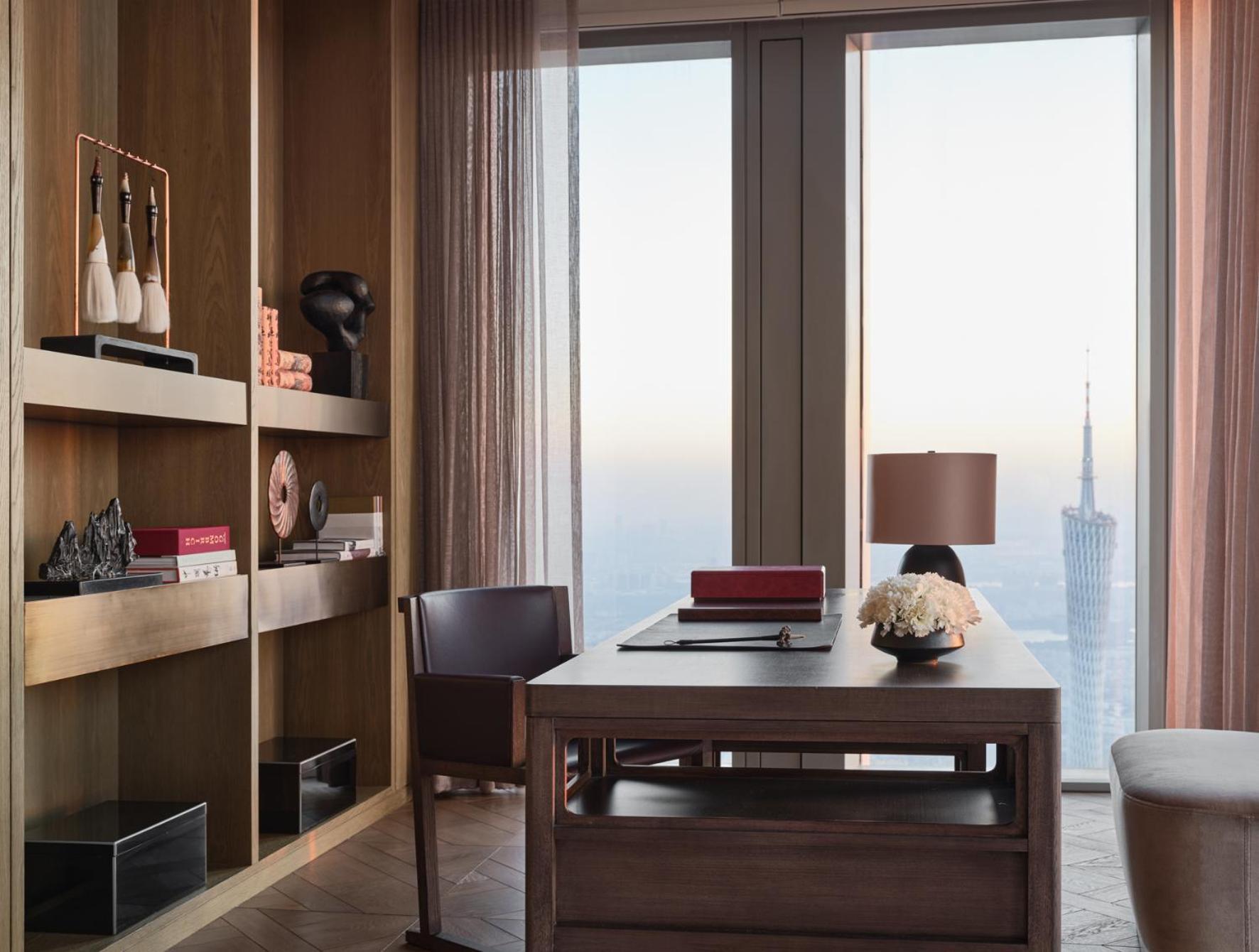 Rosewood Guangzhou, Enjoy Free Shuttle Bus Service Between The Hotel And The Canton Fair Complex During The Canton Fair Exterior photo