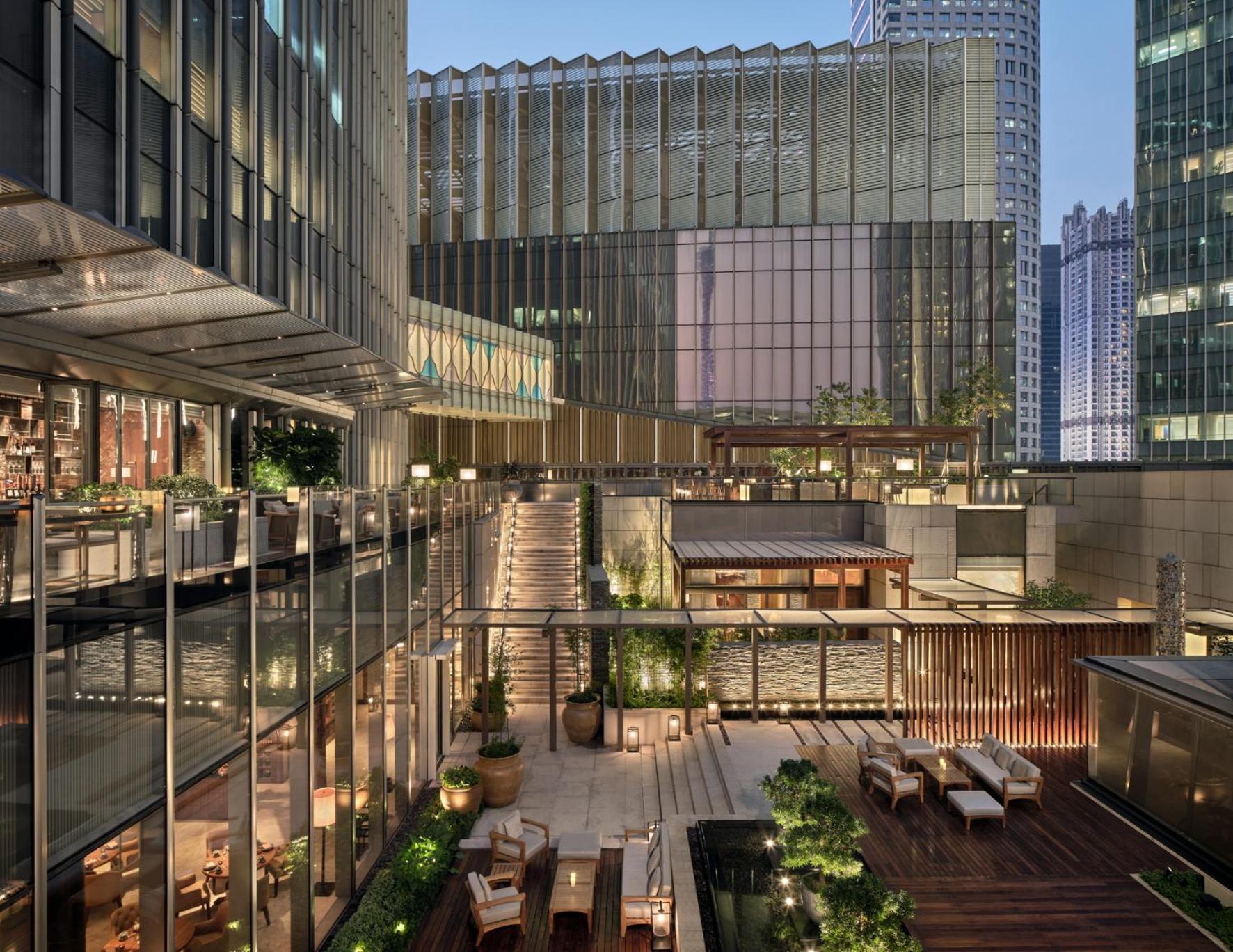 Rosewood Guangzhou, Enjoy Free Shuttle Bus Service Between The Hotel And The Canton Fair Complex During The Canton Fair Exterior photo